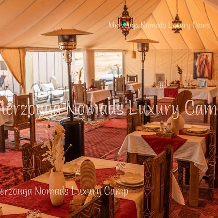 Merzouga Nomads Luxury Camp מראה חיצוני תמונה