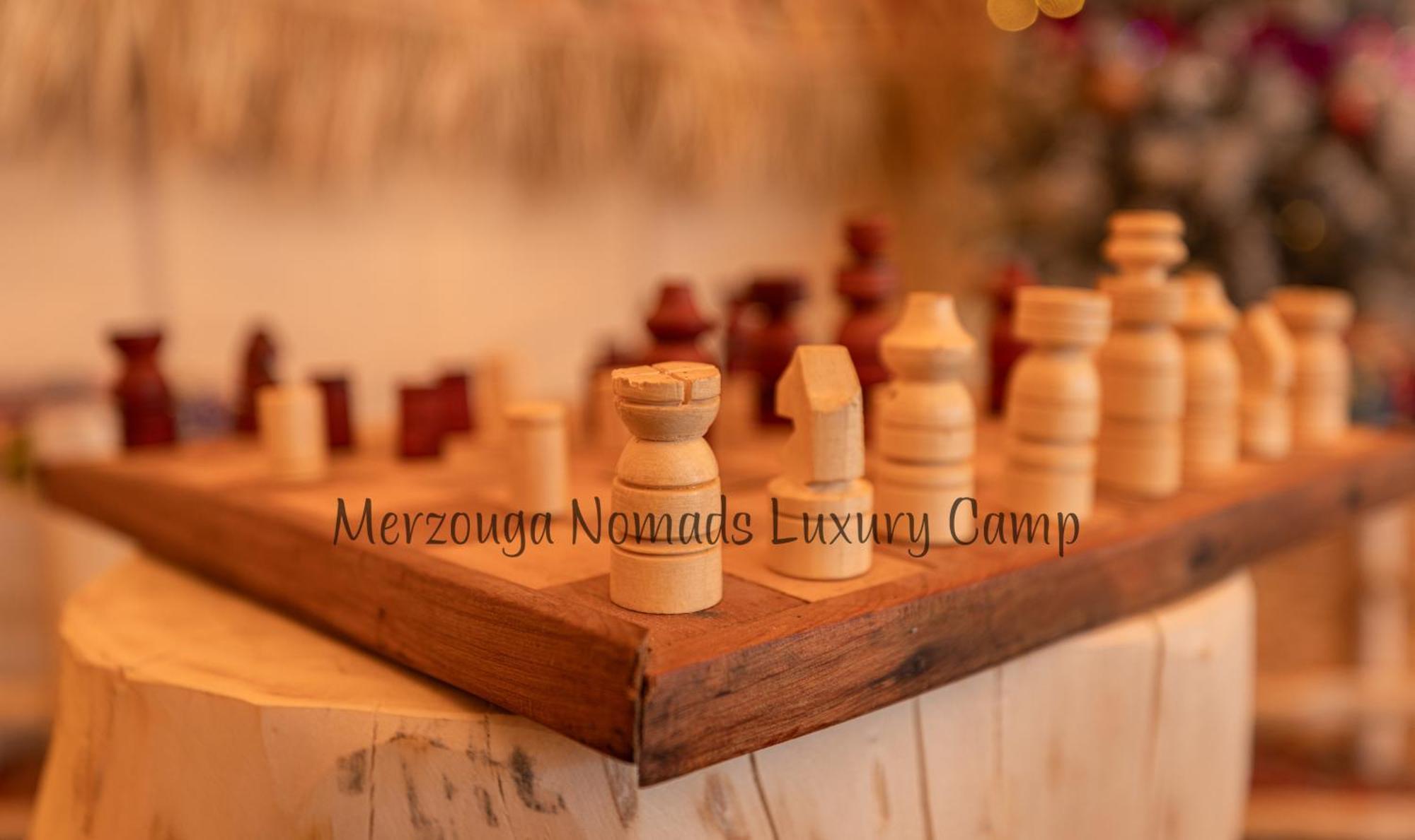 Merzouga Nomads Luxury Camp מראה חיצוני תמונה