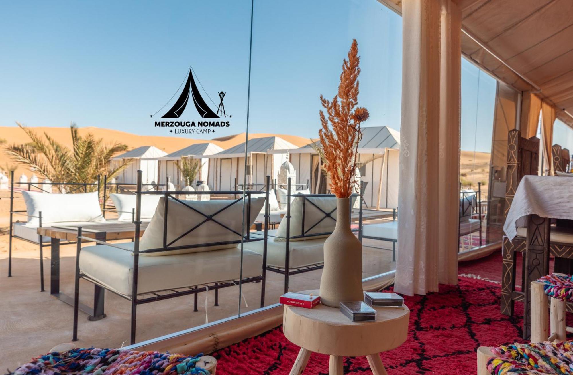 Merzouga Nomads Luxury Camp מראה חיצוני תמונה